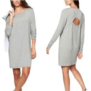 Athleta Crossover back Gray Long Sleeve Dress